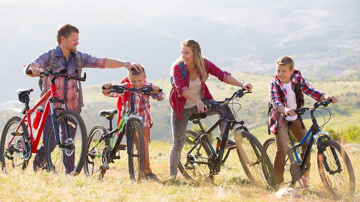 Как распределить обязанности на отдыхе, чтобы не выгорать? Куда можно поехать всей семьей? 