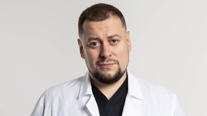 Что такое энзимная зубная паста и опасна ли она для зубов