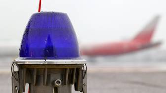 Туристы из России четвертые сутки не могут вылететь из ОАЭ из-за переноса рейсов