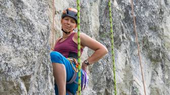 Чем отличаются скалолазание и альпинизм