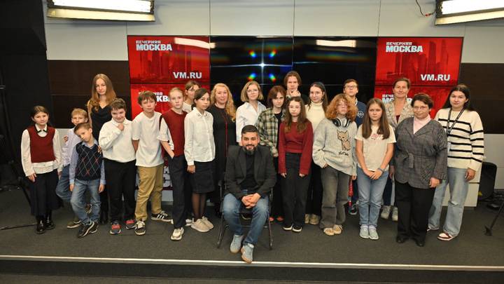 Эксперт рассказал на лекции, как распознать и предотвратить психологические атаки