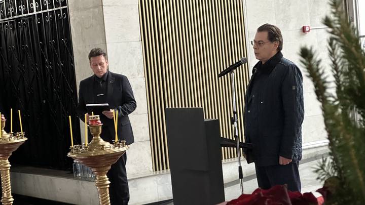 «Уникальный во всем»: прощание с главным редактором газеты «Вечерняя Москва» Александром Куприяновым