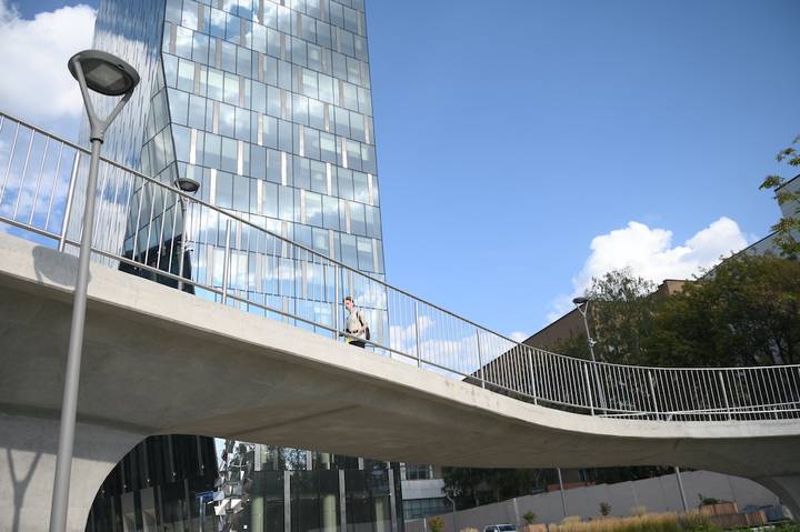 Связь времен над Яузой