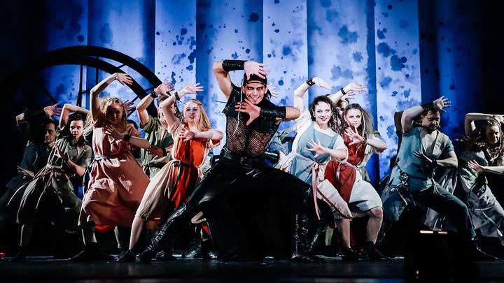 Объявлена программа фестиваля «Биеннале театрального искусства. Уроки режиссуры — 2025»