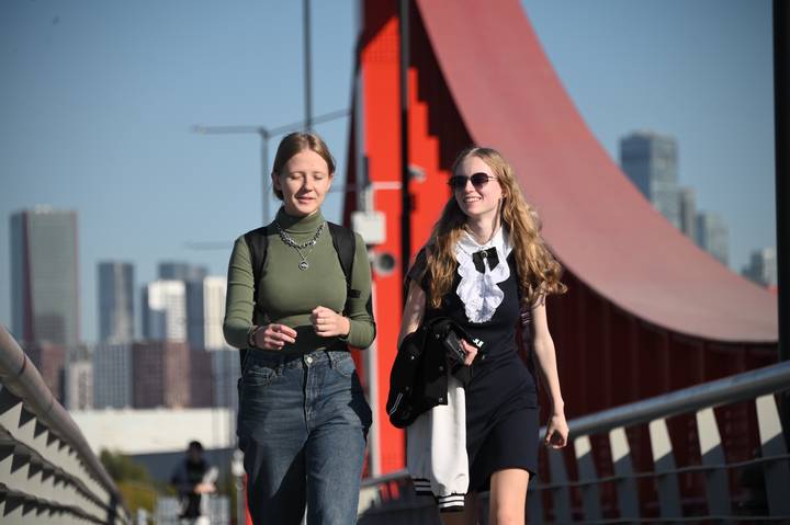 Соединяя берега и эпохи