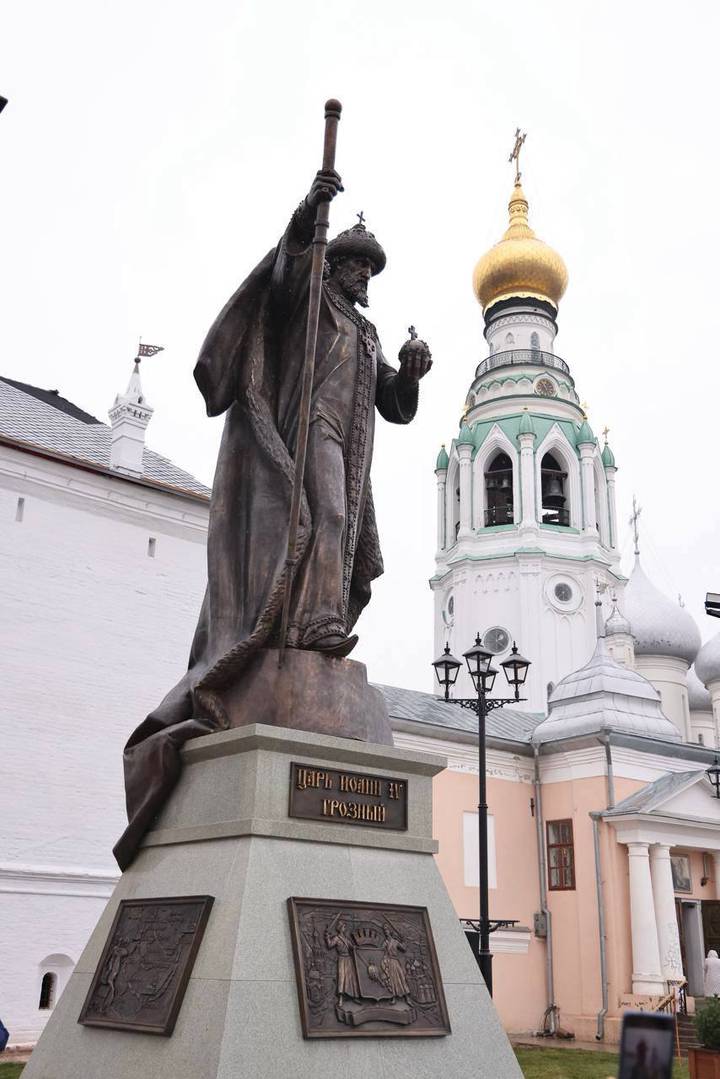 Памятник Ивану Грозному открыли в Вологде по инициативе губернатора Филимонова