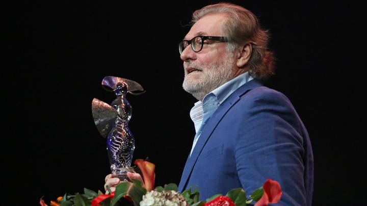Актер Владимир Симонов на церемонии награждения лауреатов театральной премии "Хрустальная Турандот" (2016)