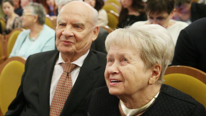 История любви Александры Пахмутовой и Николая Добронравова