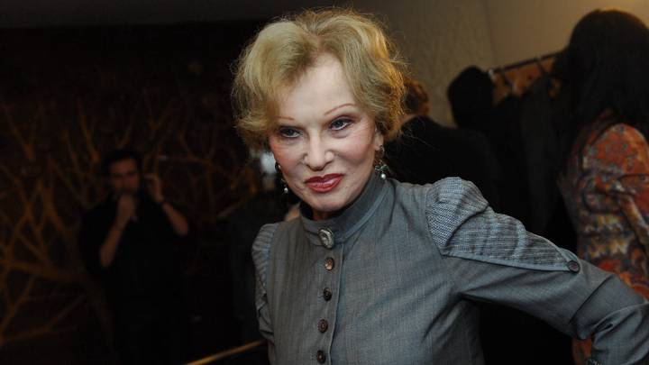 Актриса Людмила Гурченко на мероприятии, посвященном 100-летию кинотеатра «Художественный», 2009 год