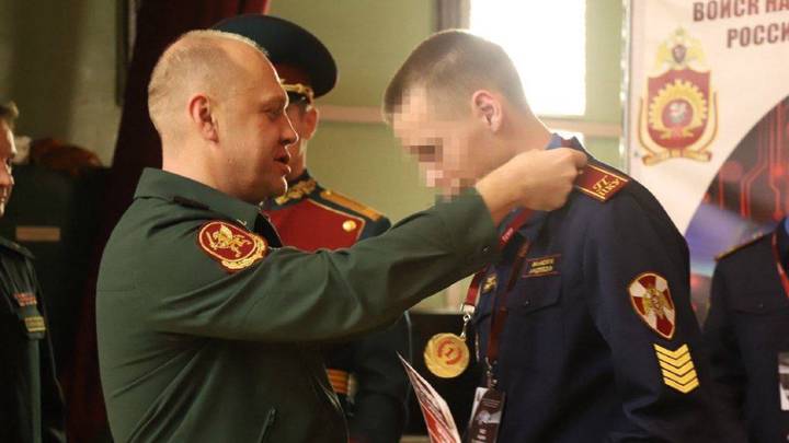 Генералу Росгвардии Варенцову отменили домашний арест: кто он, в чем его обвиняют, биография и уголовное дело