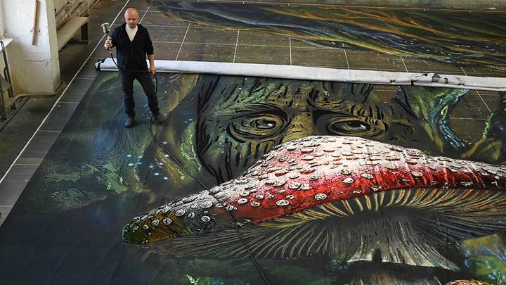 Фабрика по производству украшений для Кремлевской елки / Фото: Анатолий Цымбалюк / Вечерняя Москва