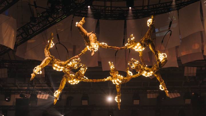 Новогодние елки 2025–2026 для детей в Москве