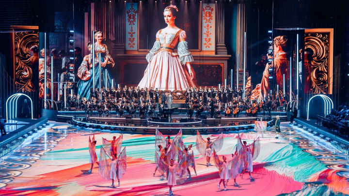 Новогодние елки 2025–2026 для детей в Москве