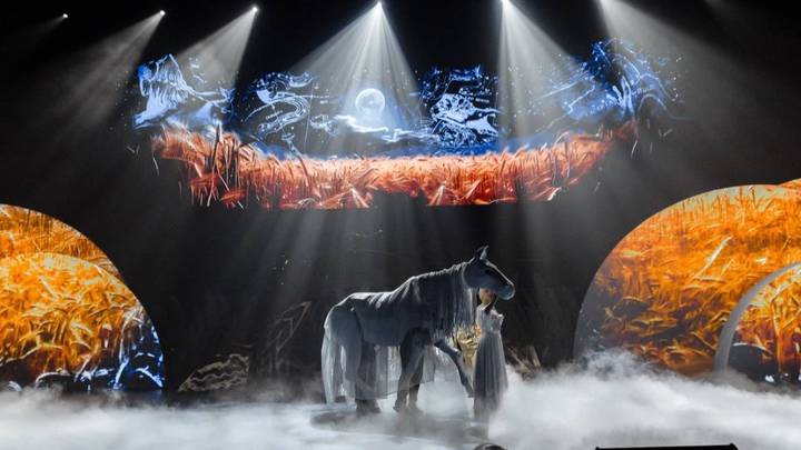 Новогодние елки 2025–2026 для детей в Москве