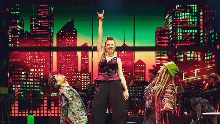 Куда сходить в декабре: спектакли, концерты и выставки в Москве