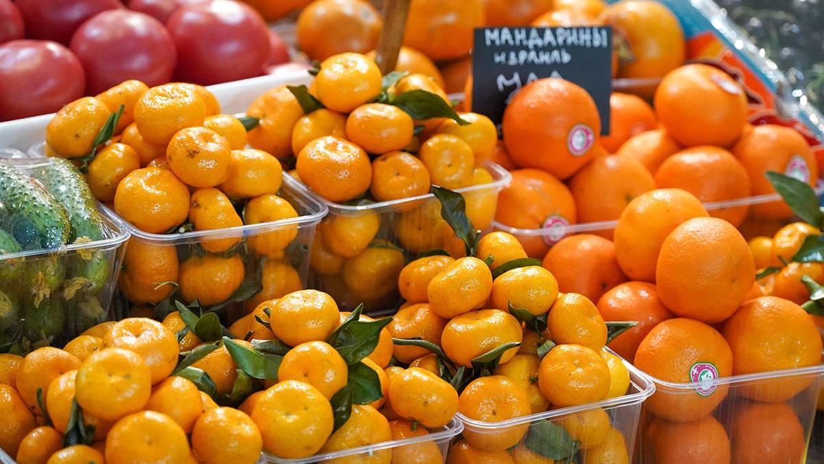 Нутрициолог Румянцева рассказала, как выбрать сладкие мандарины