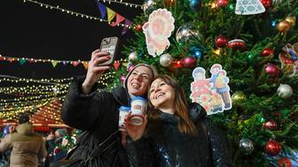 Мошенники обманывают перед Новым годом: самые распространенные схемы