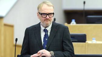 Милонов назвал кривлянием проведение гендер-пати в России