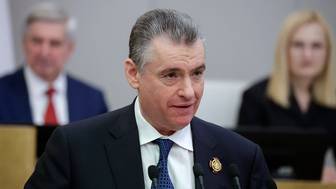 Слуцкий: Новые налоги должны вступать в силу через год после публикации закона