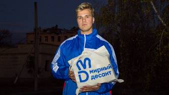 За каждым подарком — искренняя радость детей