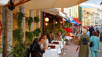 Город поддерживает владельцев кафе и ресторанов в непростые времена для бизнеса