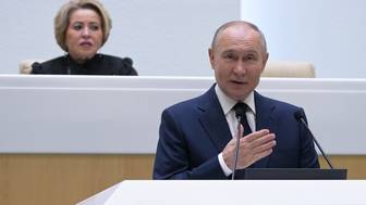 Владимир Путин выступил на пленарном заседании Совета Федерации