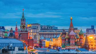 Москва и Петербург возглавили топ самых популярных направлений для туризма в 2025 году