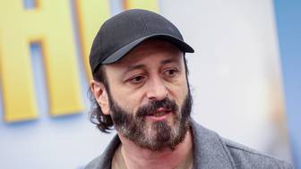 Авербух опроверг слухи о третьей беременности Арзамасовой