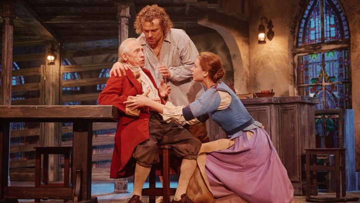 Спектакль «Салемские ведьмы» в Театре на Трубной: сюжет, актеры, о чем