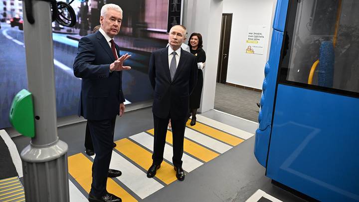 Сергей Собянин доложил президенту России Владимиру Путину о работе Единого центра поддержки участников СВО / Фото: Пресс-служба мэра и правительства Москвы 