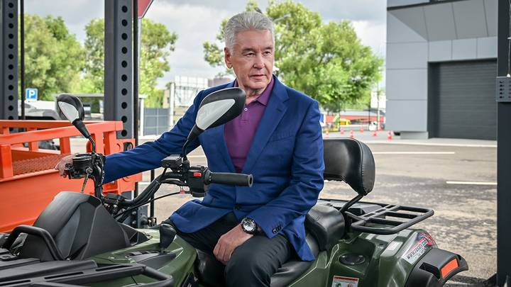 Сергей Собянин открыл многофункциональный центр Объединения административно-технических инспекций столицы / Фото: Пресс-служба мэра и правительства Москвы 