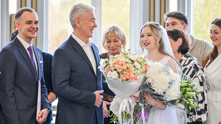 Сергей Собянин открыл новый Дворец бракосочетания в районе Митино / Фото: Пресс-служба мэра и правительства Москвы 