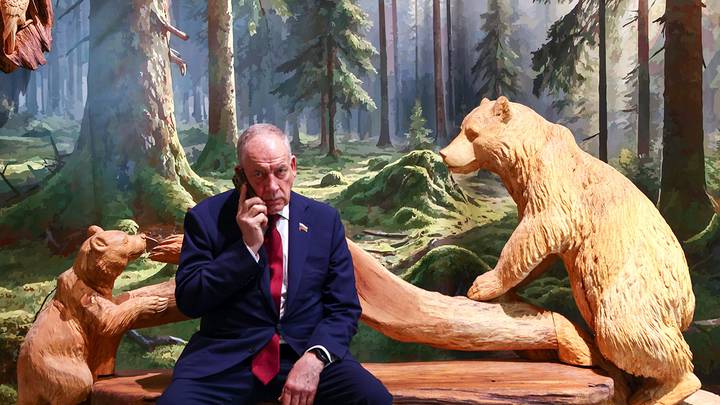 Сенатор Сергей Митин на открытии выставки «Московский сокольничий» / Фото: АГН Москва