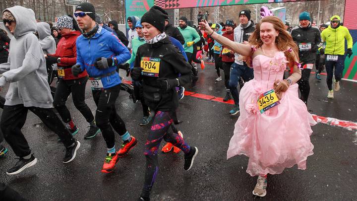 Забег «Апрель» на территории олимпийского комплекса «Лужники» / Фото: АГН Москва