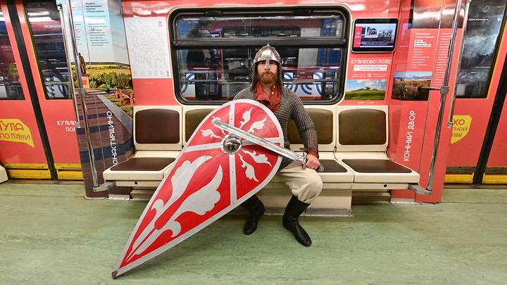 Запуск тематического поезда метро «Тульская область» в электродепо «Аминьевское» / Фото: АГН Москва