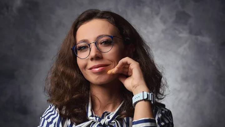 Обыски в рехабах «Антонов PRO» и «Неугасимая надежда»: пытки, задержание руководителей и реклама от звезд