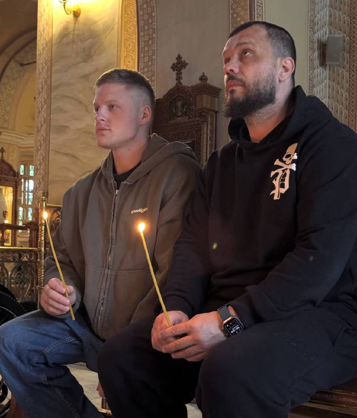 Сергей Кутовой (слева) и Максим Антонов (справа)