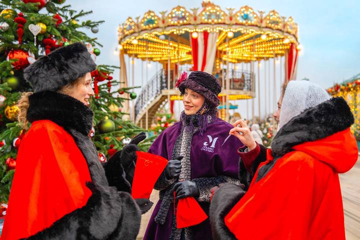 Самовар, подушки и Дед Мороз: как провести выходные в столице