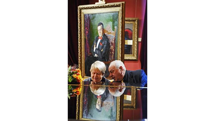 С Александрой Пахмутовой. 2011 год