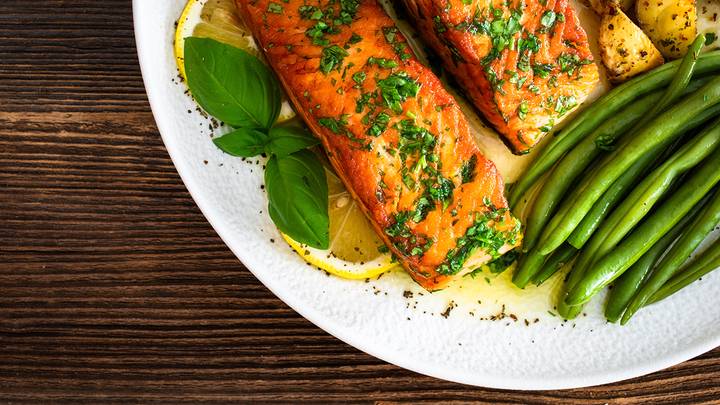 Что приготовить на новогодний стол 2026: пять рецептов блюд от шеф-поваров