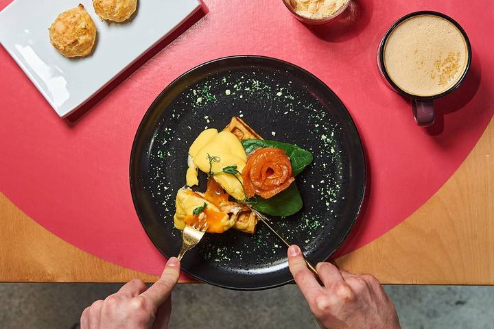 Более 500 заведений присоединились к проекту «Новогодний московский завтрак»