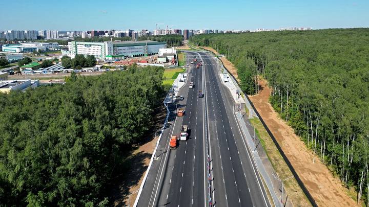 Новый участок трассы Солнцево — Бутово — Варшавское шоссе. Трасса свяжет пять вылетных магистралей: Минское, Боровское, Киевское, Калужское и Варшавское шоссе