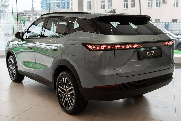 OMODA C7: новый стандарт комфорта и безопасности на российских дорогах