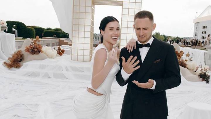 Кто из звезд сыграл свадьбу в 2025 году