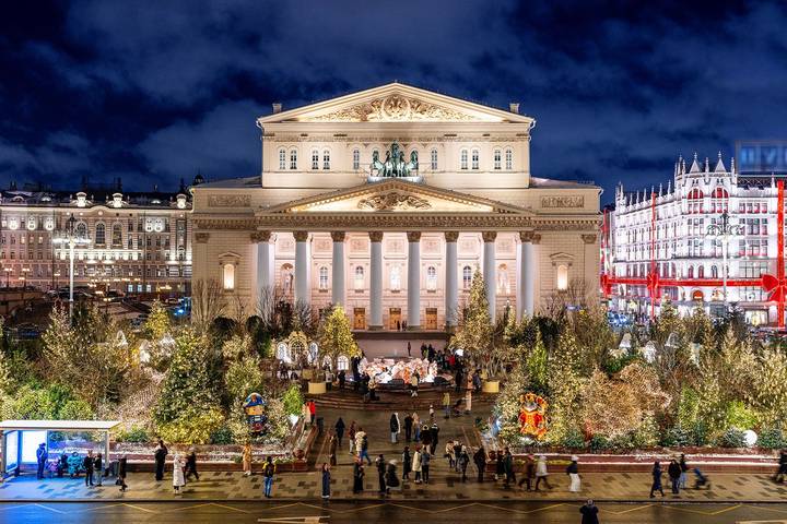 Москвичи могут увидеть «Щелкунчика» на площади Революции и Театральной площади