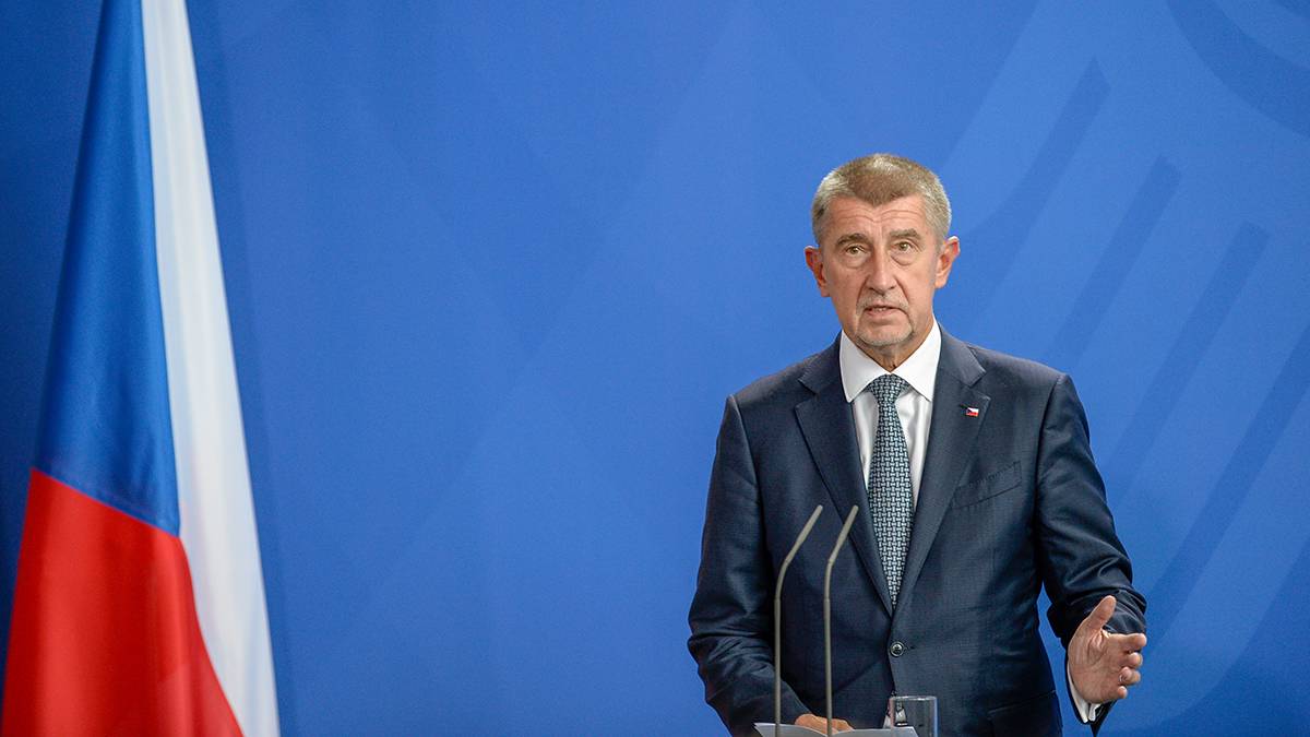 Премьер Чехии Бабиш назвал сделку Путина и Трампа по дизтопливу полным шоком