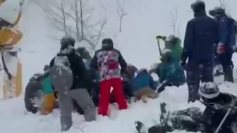 Появилось видео спасения десятилетней девочки, попавшей под лавину в Сочи