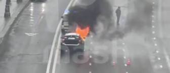 Mash: BMW бывшего вице-президента «Росгосстраха» сгорела в центре Москвы