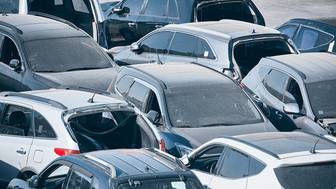 Минпромторг РФ признал отсутствие данных о числе заводов по утилизации машин