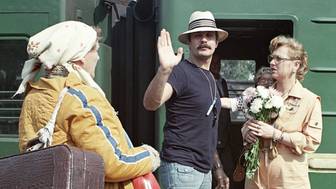 Актриса Светлана Крючкова рассказала о съемках в фильме «Родня» Михалкова